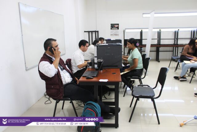 📄 ¡El SAT regresa a la UPVE!

Durante los días 19 y 20 de octubre, la Universidad Politécnica del Valle del Évora recibió la visita del módulo móvil del Servicio de Administración Tributaria (SAT), acercando a nuestra comunidad estudiantil servicios para realizar trámites del RFC y la e.firma electrónica.

Con estas acciones, continuamos impulsando el acceso a servicios esenciales que contribuyen al desarrollo y la preparación profesional de nuestras y nuestros estudiantes.

#SomosUPVE
#PorElDesarrolloYLaGrandeza
#SomosDelfinesUPVE