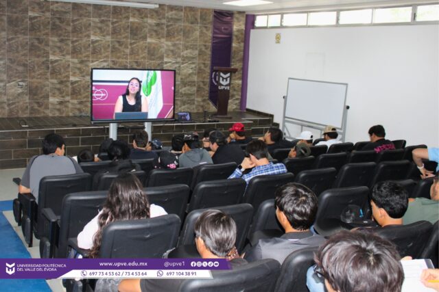 💰 ¡Organiza tus finanzas y construye un mejor futuro! 📊

En el marco de la Semana Nacional de Educación Financiera, nuestra universidad participó en la conferencia en línea “Organiza tus finanzas”, impartida por personal de la Comisión Nacional para la Protección y Defensa de los Usuarios de Servicios Financieros (CONDUSEF), transmitida en el auditorio de nuestra institución.

Durante la sesión, las y los estudiantes aprendieron sobre la importancia de administrar responsablemente sus recursos, elaborar presupuestos, clasificar ingresos y gastos, identificar los llamados gastos hormiga y reflexionar sobre el uso del crédito, las inversiones y el manejo de las deudas.

Asimismo, se destacó la importancia de establecer metas financieras realistas, relevantes, concretas y medibles, así como de controlar los gastos variables y fomentar el hábito del ahorro.

 “Las decisiones que tomas hoy construyen tu futuro financiero”. 

Por ello, conocer en qué gastamos nuestro dinero y aprender a administrarlo de manera inteligente es fundamental para alcanzar nuestras metas y fortalecer nuestro bienestar económico.

#CONDUSEF
#SNEF2026
#EducaciónFinanciera
#SomosUPVE
#PorElDesarrolloYLaGrandeza
#SomosDelfinesUPVE