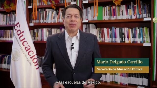 En cumplimiento del compromiso de nuestra presidenta Claudia Sheinbaum Pardo, avanzamos hacia la desaparición de la USICAMM para reivindicar los derechos del magisterio y construir, mediante el diálogo, un nuevo sistema de contratación y promoción de maestras y maestros.
Este 30 de octubre se realizará la Consulta Nacional, escuela por escuela, para escuchar la voz de las y los docentes y hacer valer su decisión en la construcción de este nuevo sistema.
La participación estará disponible del 30 de octubre al 1 de noviembre, en: consultanacional.sep.gob.mx
#ConsejoTécnicoEscolar